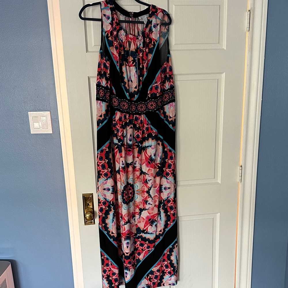 London Times 14W Floral Maxi Dress - Multicolor